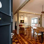 Apartamento De 3 Quartos Em Copacabana | Lm 76/601
